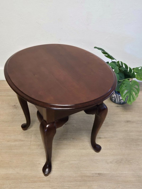 Broyhill Cherry Oval End Table-Queen Anne Single Drawer Oval Solid Wood gallery