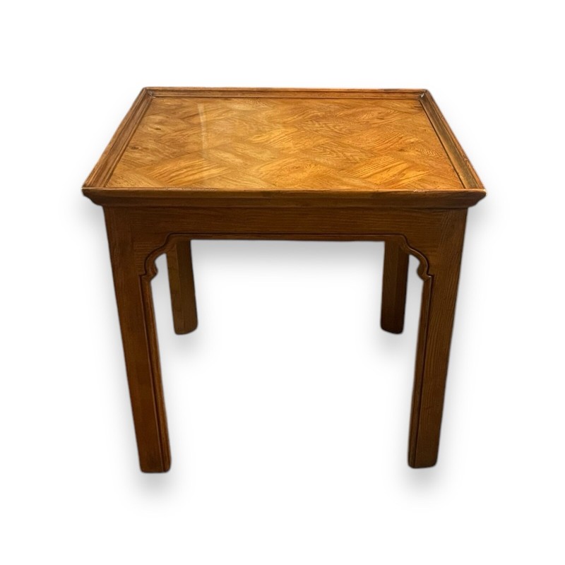 Vintage HENREDON Lamp Table Model "Bel-Air" 5600-42 gallery