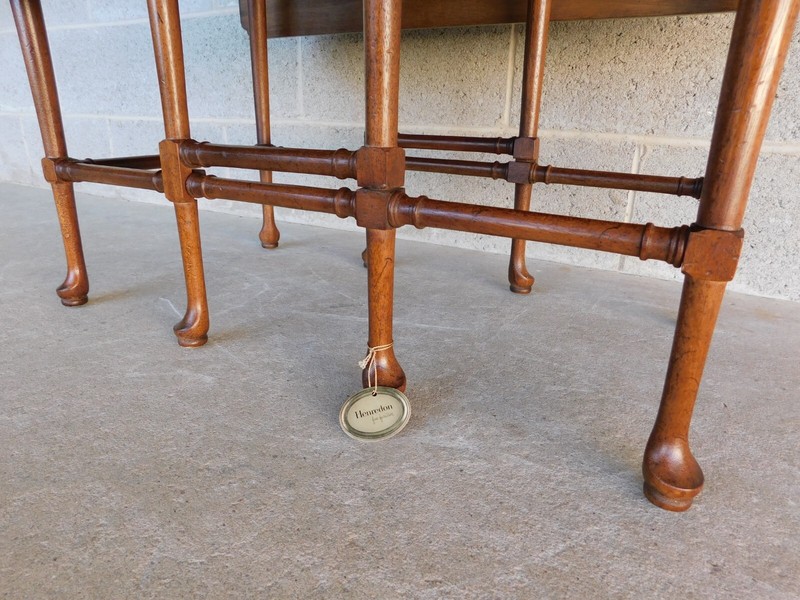Henredon Folio 4 Drop Side Gate Leg Banded Top Accent Table 24"h X 30"d X 17"w gallery