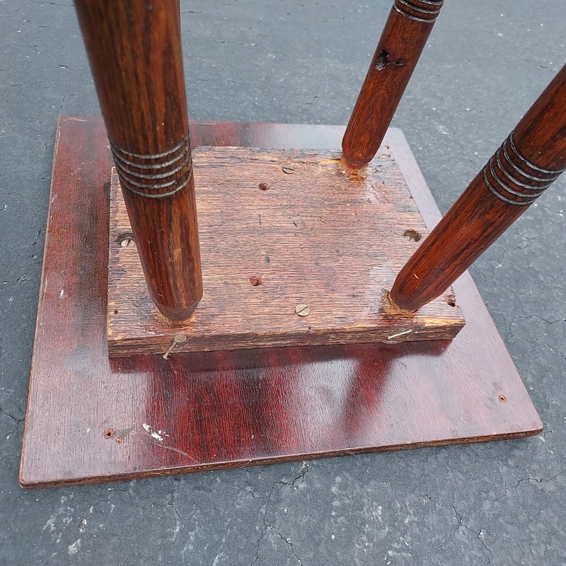 Vintage 1950's Two-Tier Oak Parlor Side Table with Turned Legs 16" Tall gallery