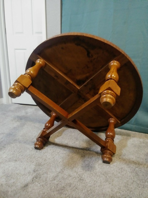 Rare Peruvian Hand Tooled Leather Wooden Coffee Table With 4 Stools Vintage gallery