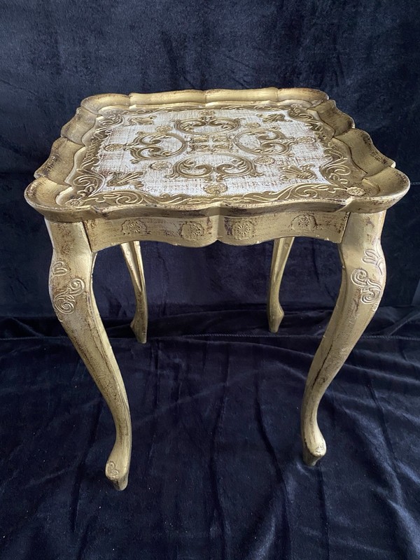 Vintage Italian Florentine Nesting Tables Set of 2 Gold Hollywood Regency Resin gallery
