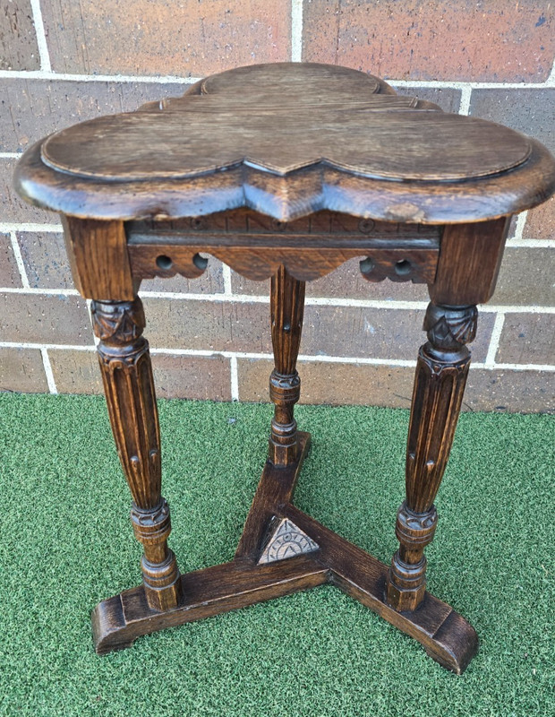 Antique Trefoil Table in Solid Oak British Victorian Free Shipping