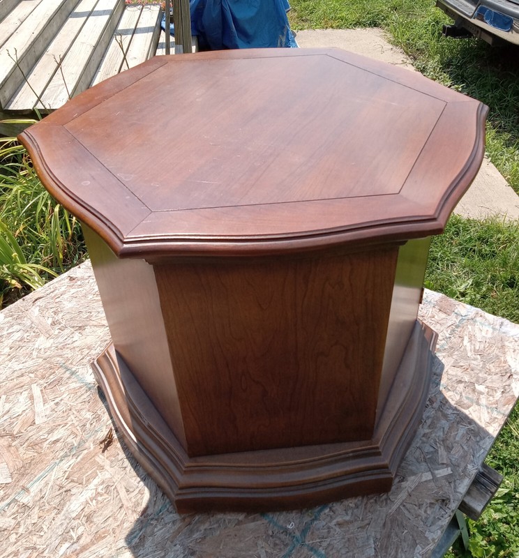 Mid Century Cherry Hexagon End Table (ET630) gallery