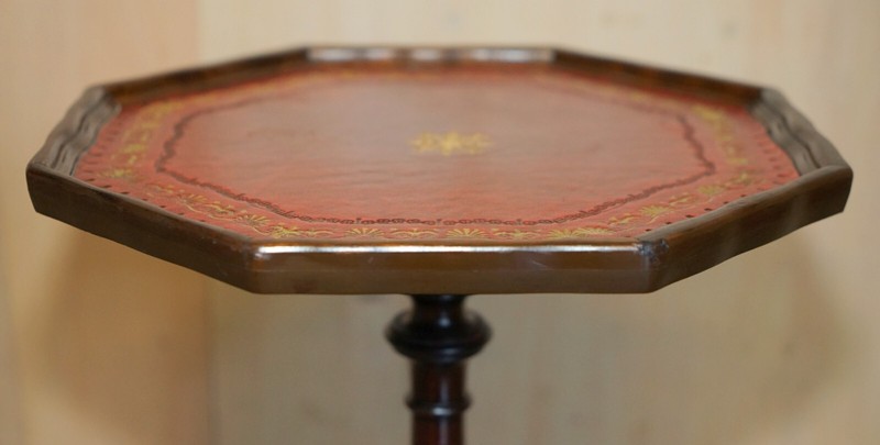 LOVELY GOLD LEAF EMBOSSED OXBLOOD LEATHER TRIPOD SIDE END LAMP WINE TABLE gallery
