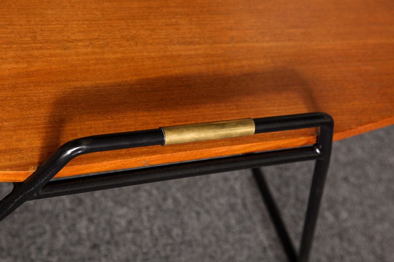 Modernist Walnut Cocktail Table with Magazine Rack, Italy, 1955 gallery