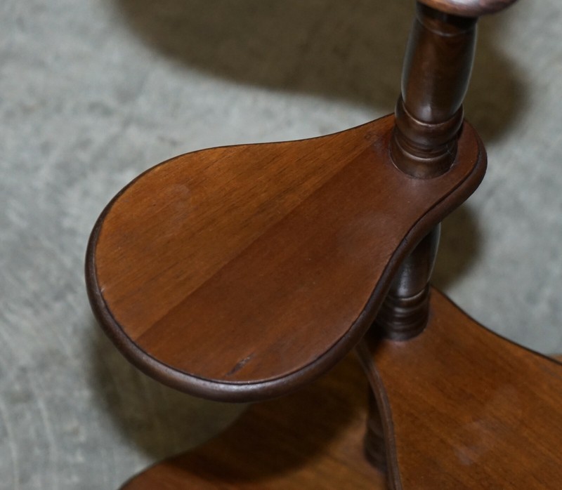 PAIR OF HARDWOOD WHATNOT ADJUSTABLE SIDE END TABLES CAKE STANDS DISPLAY STANDS gallery