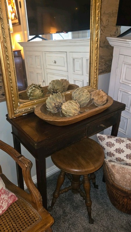 Antique 1750s Gateleg Tea Or Card Table Mahogany Hand Carved 18th Century Rare gallery