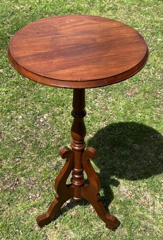 Antique Victorian Solid Wood Pedestal Plant Stand Tripod Table Mahogany? 30.25"H