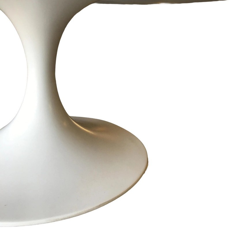 Round 42" Tulip Coffee Table by Eero Saarinen for Knoll gallery