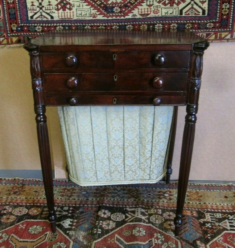 RARE CIRCA 1810 FEDERAL SALEM ANTIQUE STAND ATTRIBUTED TO WILLIAM HOOK BARGAIN ! gallery