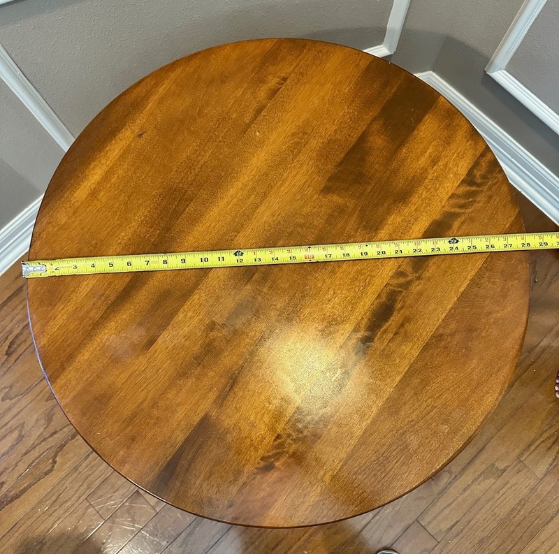 Ethan Allen Heirloom Nutmeg Maple Colonial Early American 28" Round Accent End gallery