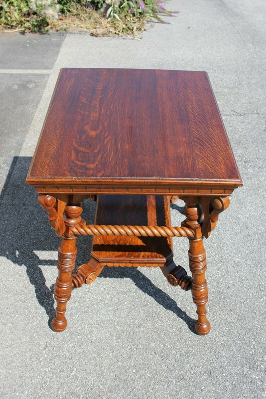 19th Century American Tiger Oak Center Parlor Table gallery