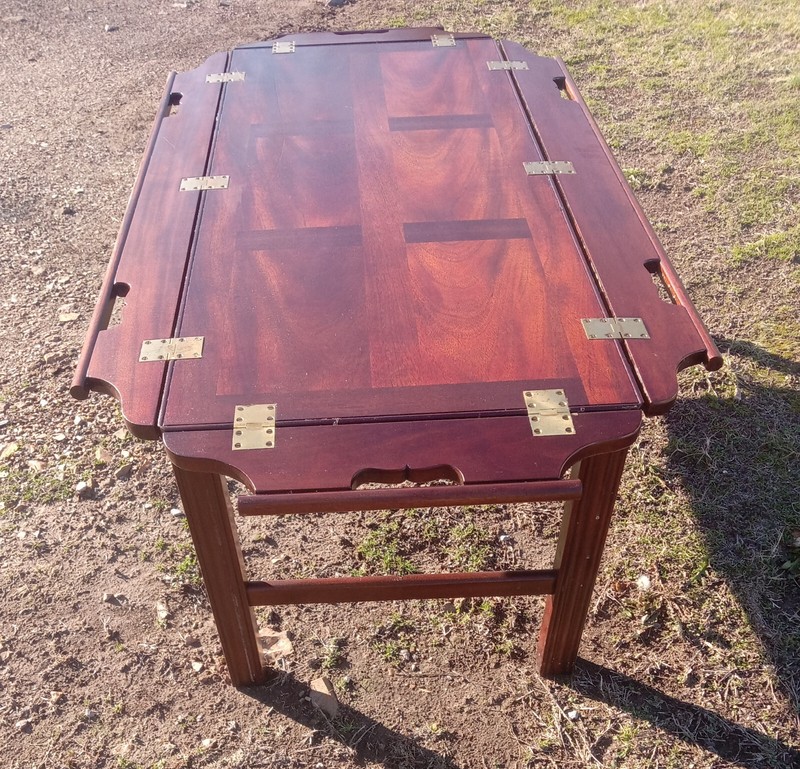 Mahogany Butler Coffee Table (CT409) gallery