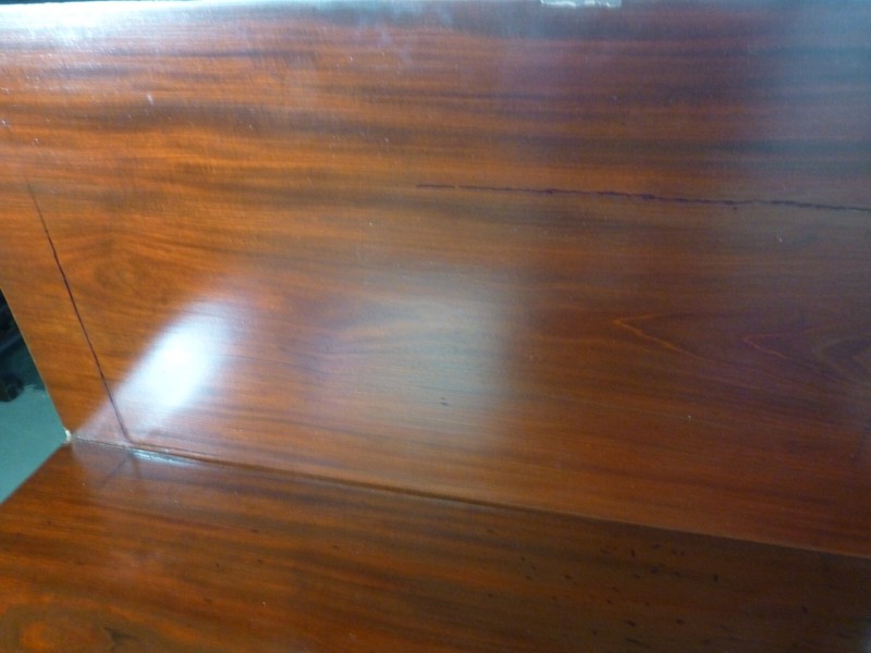 EARLY EMPIRE TULIP BASE FLAME MAHOGANY GAME TABLE 1820 gallery