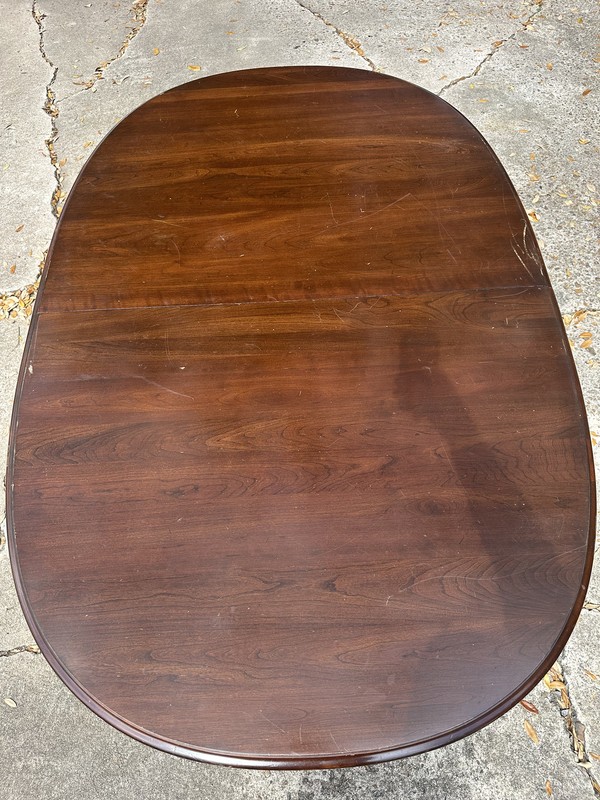 Ethan Allen Solid Cherry Queen Anne Dining Table – Georgian Court Collection gallery