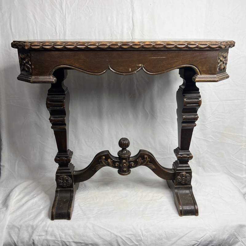 Antique Johnson-Handley-Johnson Co. Carved Small Accent Table 24”X26”X13”