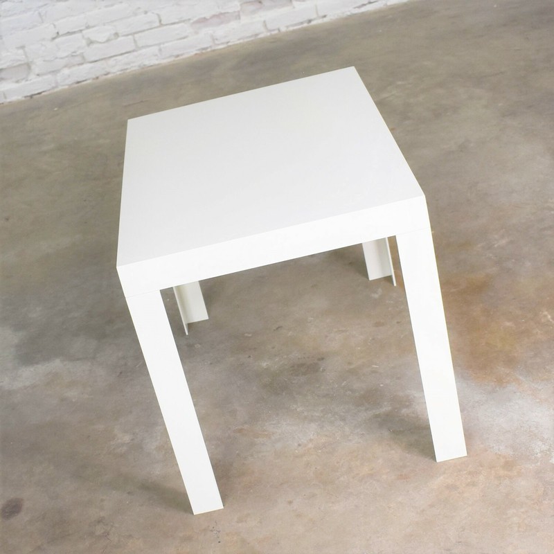 Modern White Molded Plastic Rectangular Parsons Style Side Table Style Syroco gallery