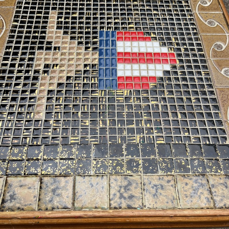 Rare MCM 1950s Arts And Crafts Movement Handmade Tiled Coffee Table Patriotic gallery