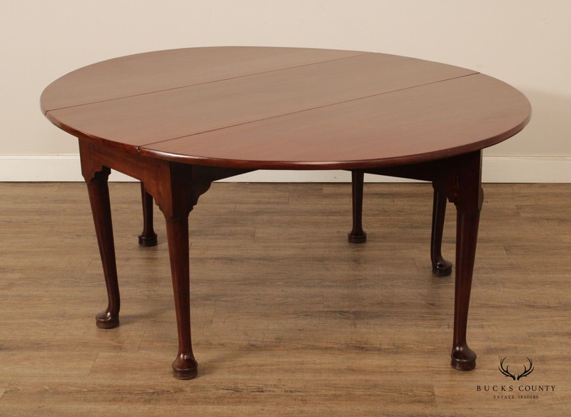 Antique Queen Anne Style Mahogany Gate-Leg Drop-Leaf Dining Table gallery