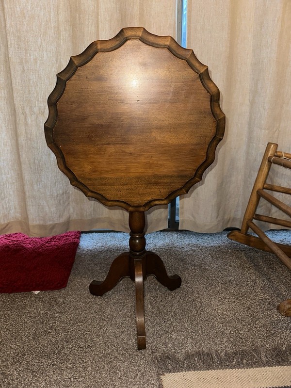 Antique Tilt Top Pie Crust Table Early American Victorian Furniture
