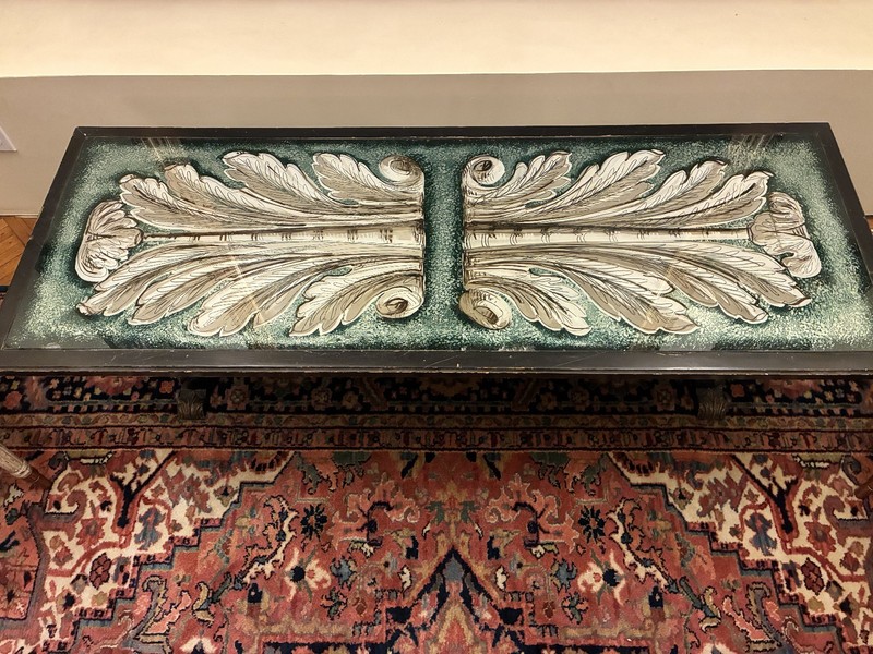 Gorgeous Mid-Centry Italian Coffee Table Reverse Painted Glass Top Giltwood Base