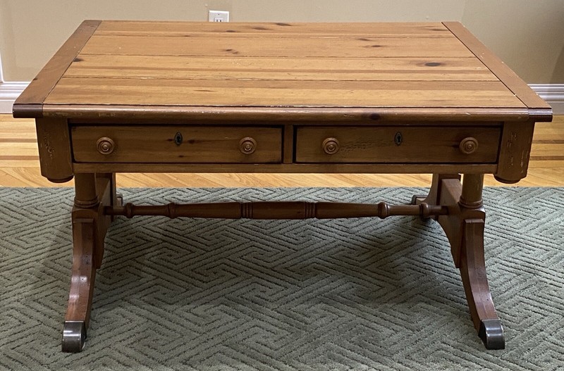Yorkshire Market by Broyhill Drop Leaf Coffee Table with 2 Drawers - Solid Oak
