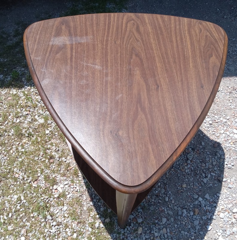 Mid Century Mersman Walnut Formica Top Guitar Pic End Table (ET-254) gallery