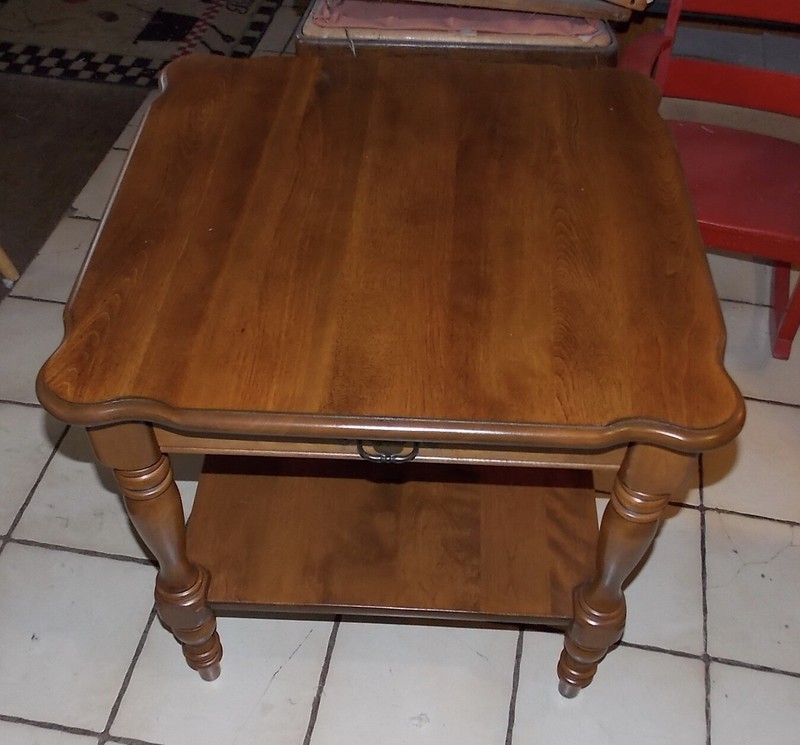 Solid Maple Mid Century End Table / Side Table by Baumritter (ET148)