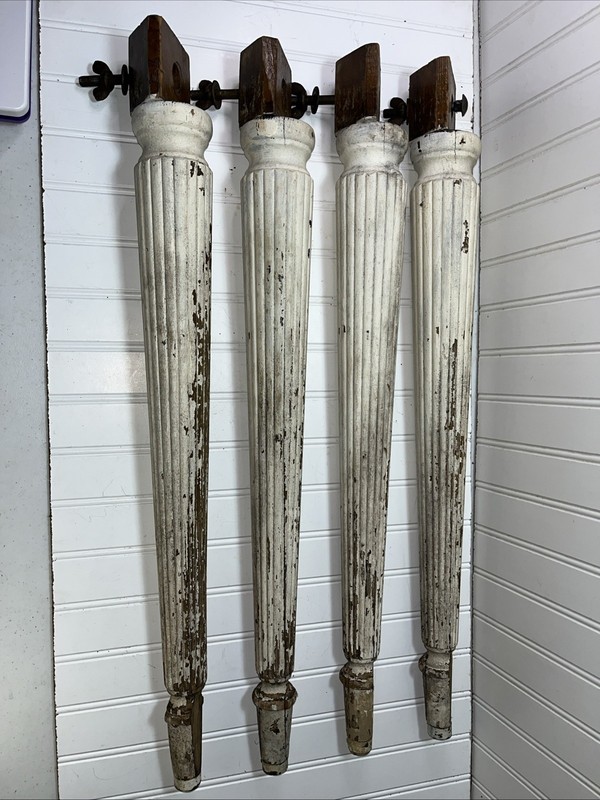 Set of 4 Solid Wood Dining Kitchen Table Legs 28.5″ tall Antique Salvaged