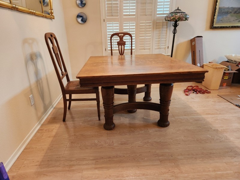 Antique Oak Dining Table With 5 Legs, 5 Leaves, And 8 Chairs
