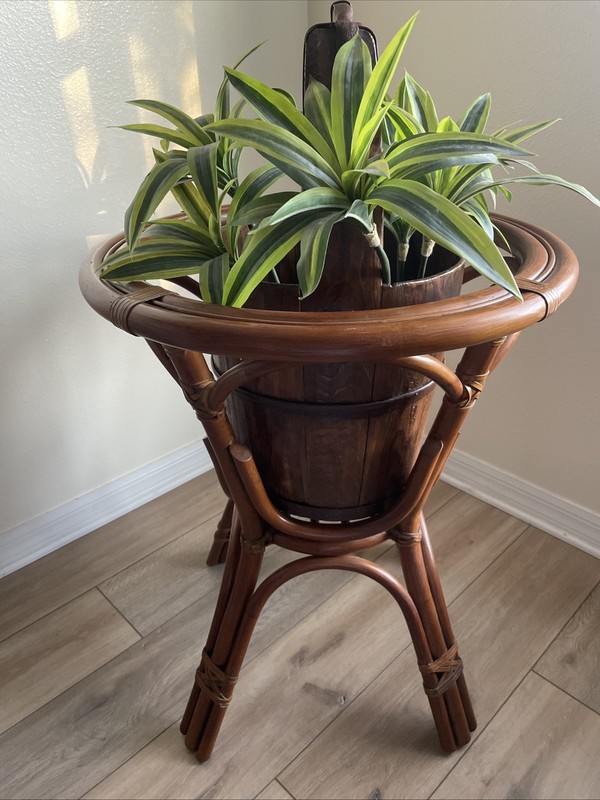 Vintage Coastal Boho Bamboo Rattan Wicker Round Dining Table Base or Plant Stand