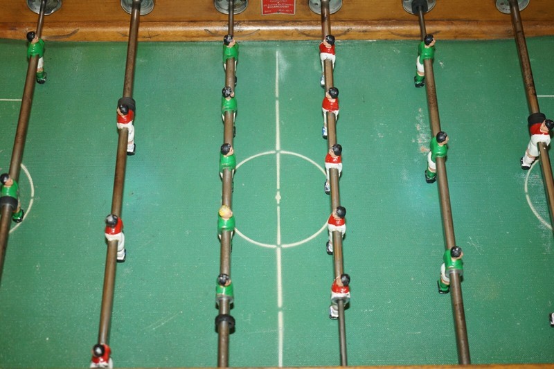 ANTIQUE FRENCH CIR 1920'S R WOLFF LES JEUX AUTOMATIQUES FOOTBALL FOOSBALL TABLE gallery