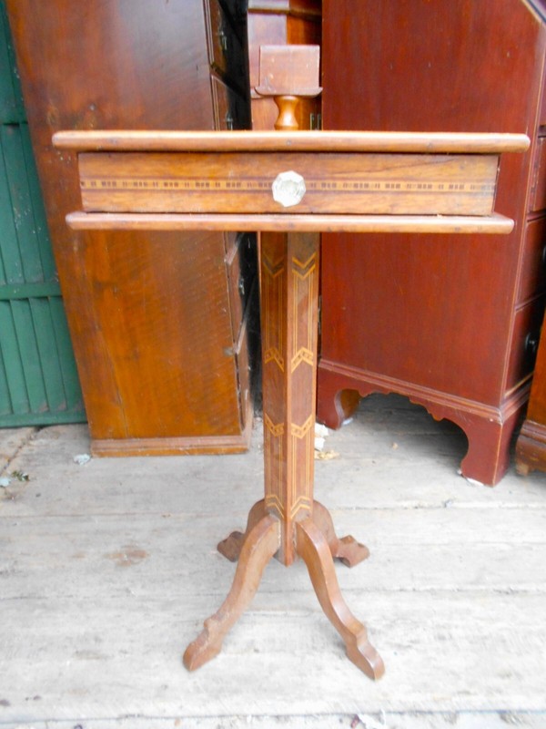 ANTIQUE ONE OF A KIND FOLK ART INLAID ONE DRAWER SMOKING STAND