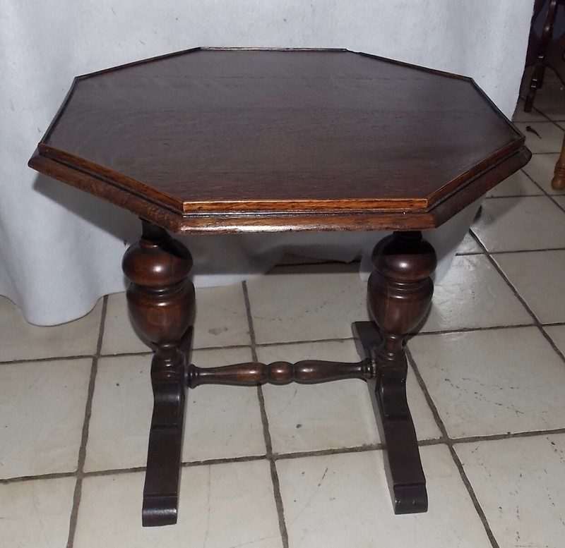 Quartersawn Oak Octagon End Table/ Side Table (ET201) gallery