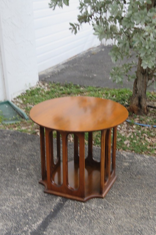 Mid Century Modern Round Top Side End Lamp Table 3635 gallery
