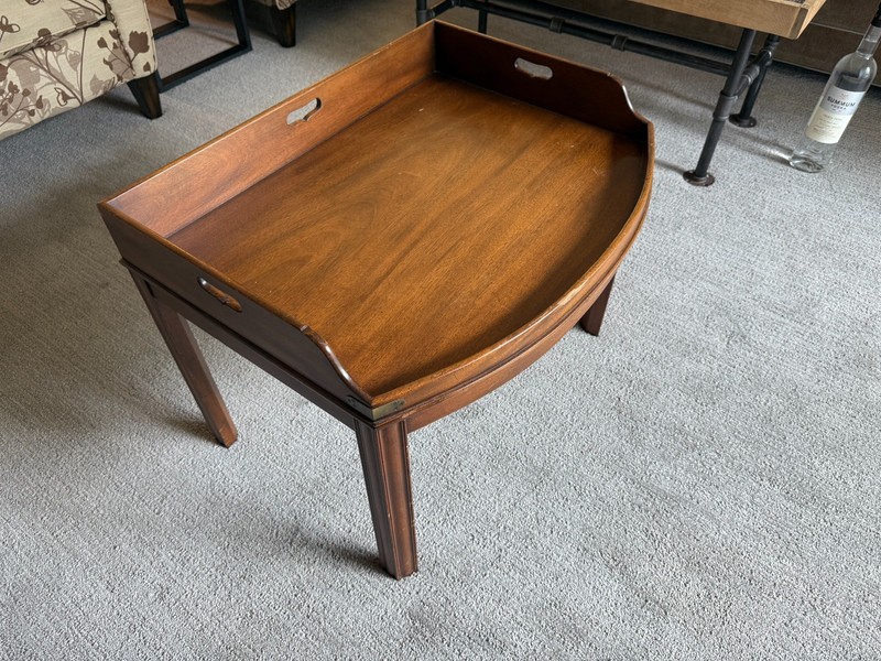 Kittinger Colonial Williamsburg adaptation WA-1042 mahogany butler’s coffee tabl gallery