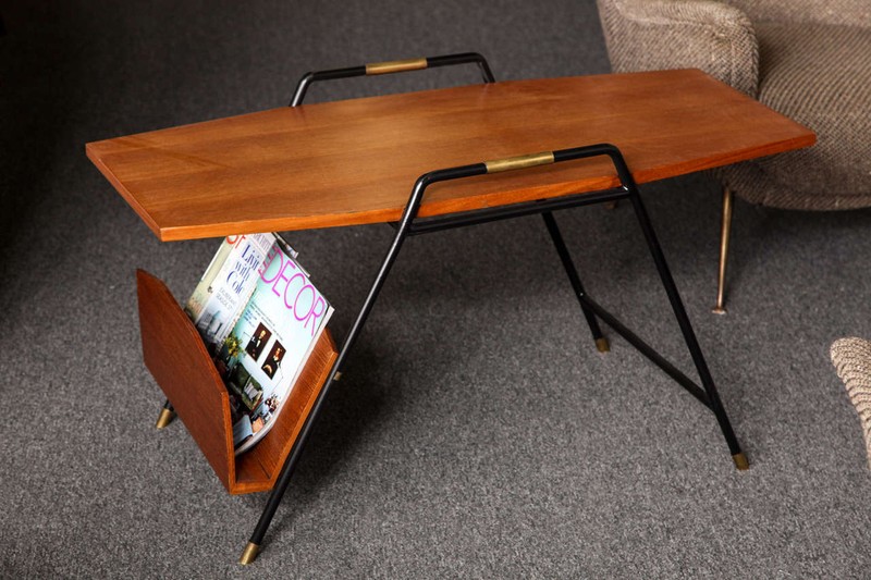 Modernist Walnut Cocktail Table with Magazine Rack, Italy, 1955 gallery