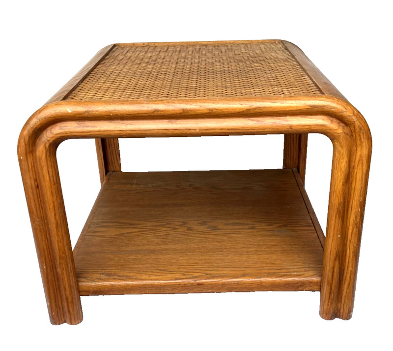 Vintage Mid Century Oak Wood Side / End Table Woven Rattan Top Boho MCM – Rare!