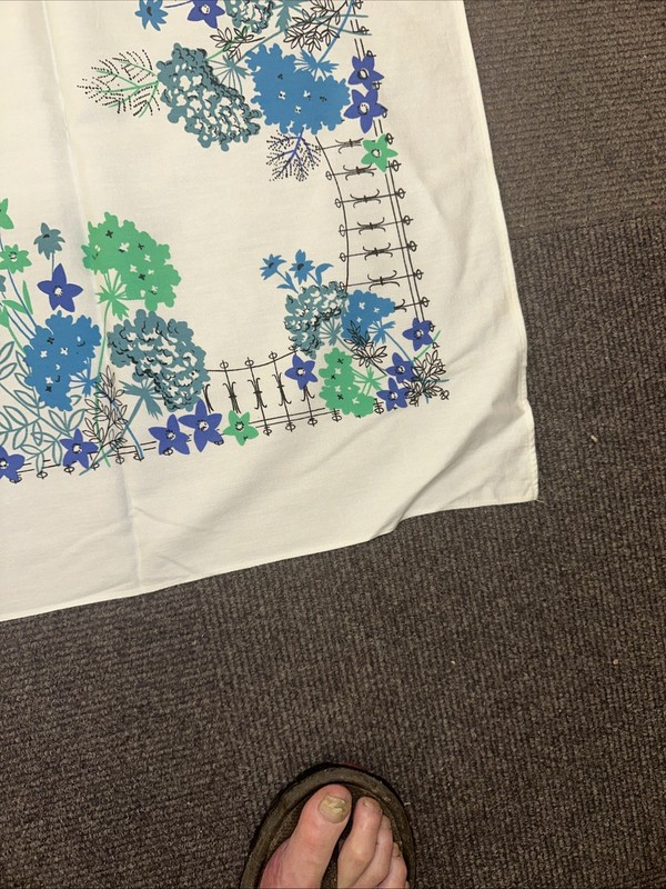 Vintage Table Cloth - Blue Garden Flowers 52 By 45. Lee gallery