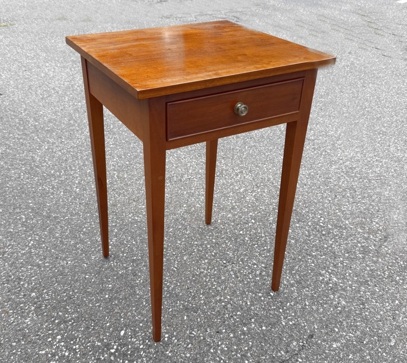 Eldred Wheeler American cherry end table. Williamsburg Hepplewhite 1790-1810 gallery
