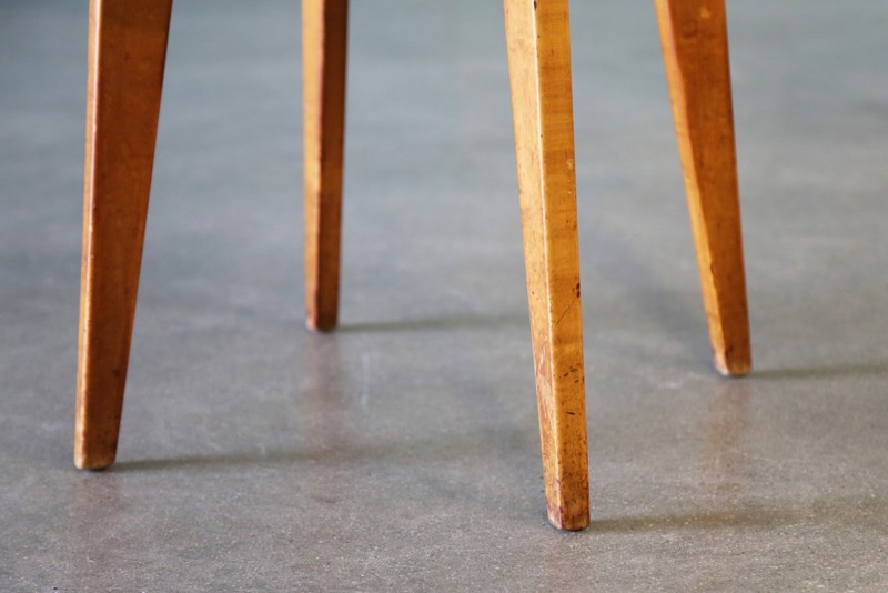Mid century Modern 1950s Jens Risom Style Birch Table with splay legs gallery