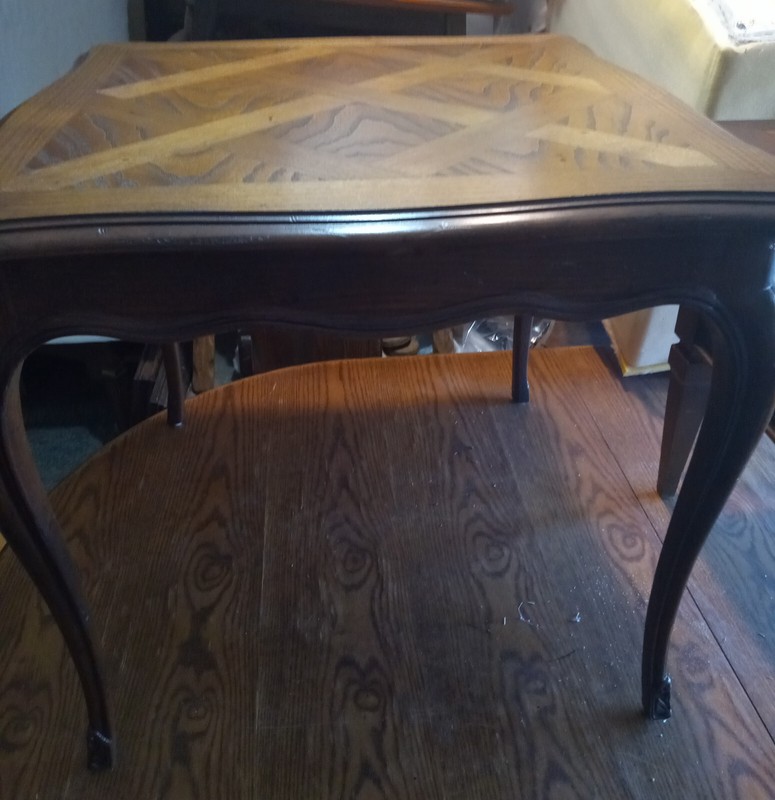 Mid Century Oak Inlaid Top Henredon Side Table / End Table (ET79)
