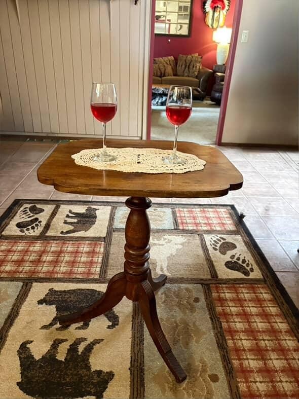 Antique End Table Vintage Exellent Condition gallery