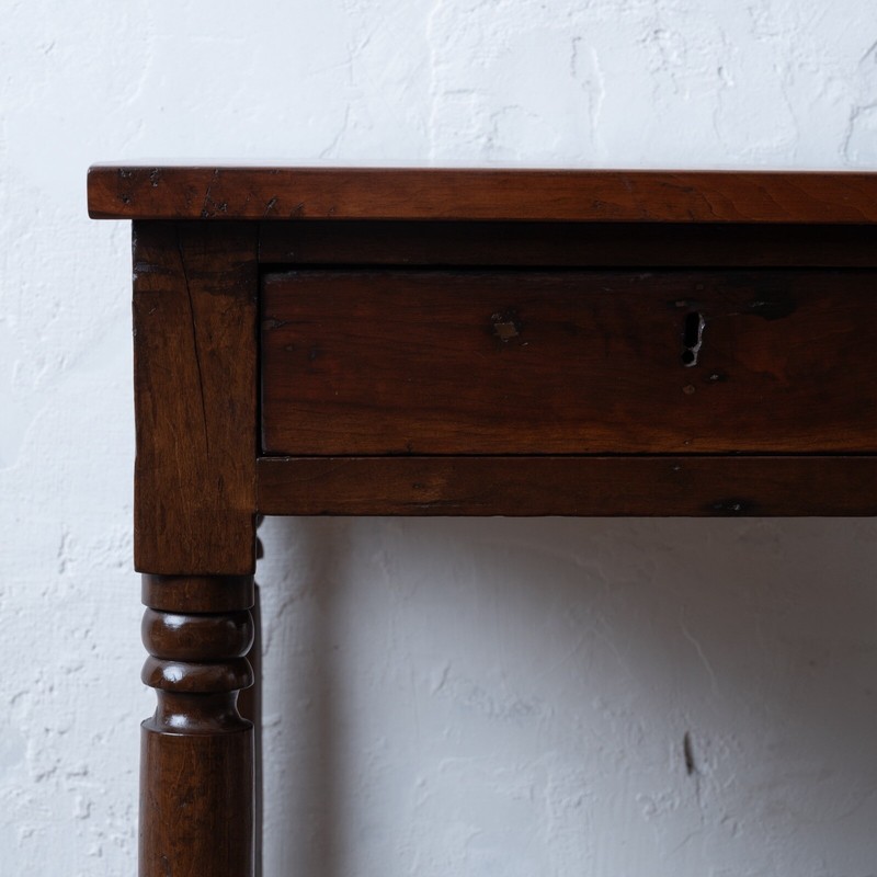 A Sheraton Mahogany One-Drawer Stand gallery