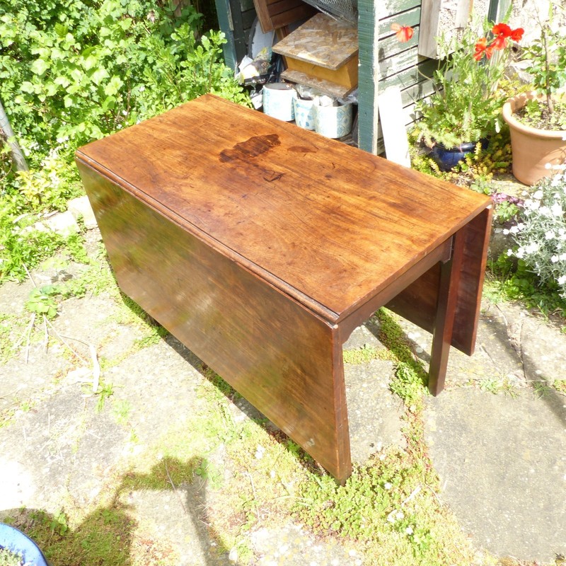 Antique Solid Elm Gate-Leg Table ~ Late 18th / Early 19th Century gallery