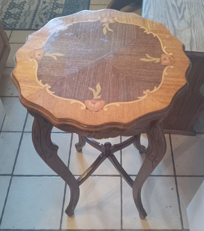 Mid Century Mahogany Inlaid End Table / Side Table (ET-716)