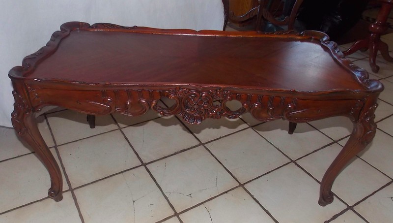 Ribbon Mahogany Book Matched Veneer Top Carved Coffee Table (CT95) gallery