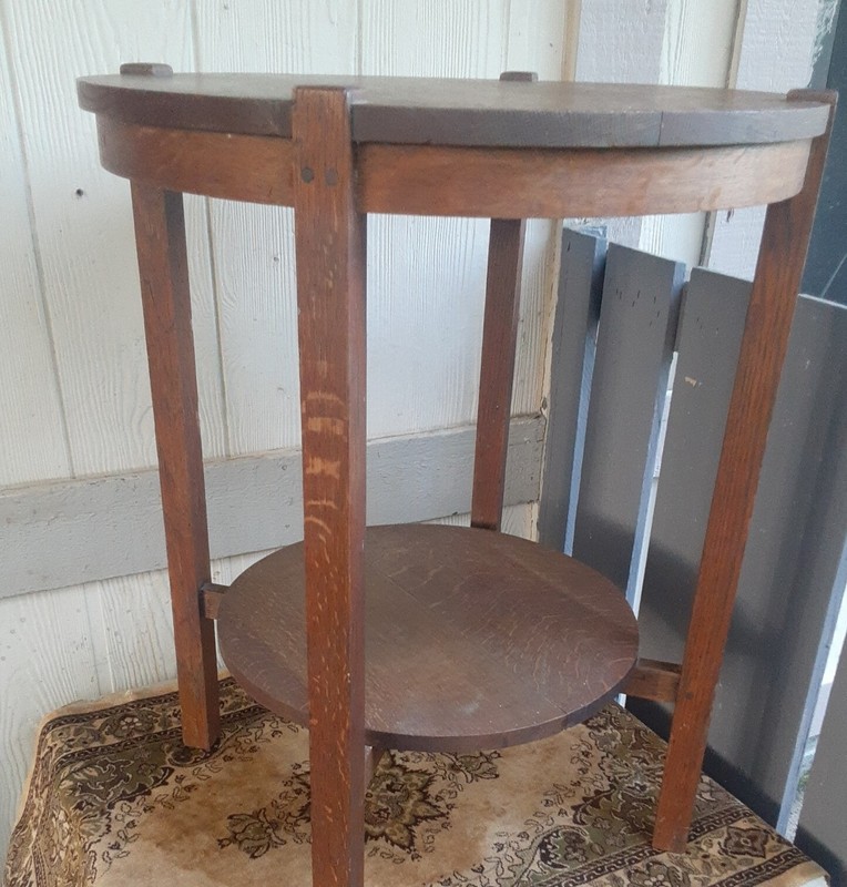 VINTAGE GUSTAV STICKLEY QUARTER SAWN OAK DOWLED ARTS&CRAFTS MISSION PARLOR TABLE gallery