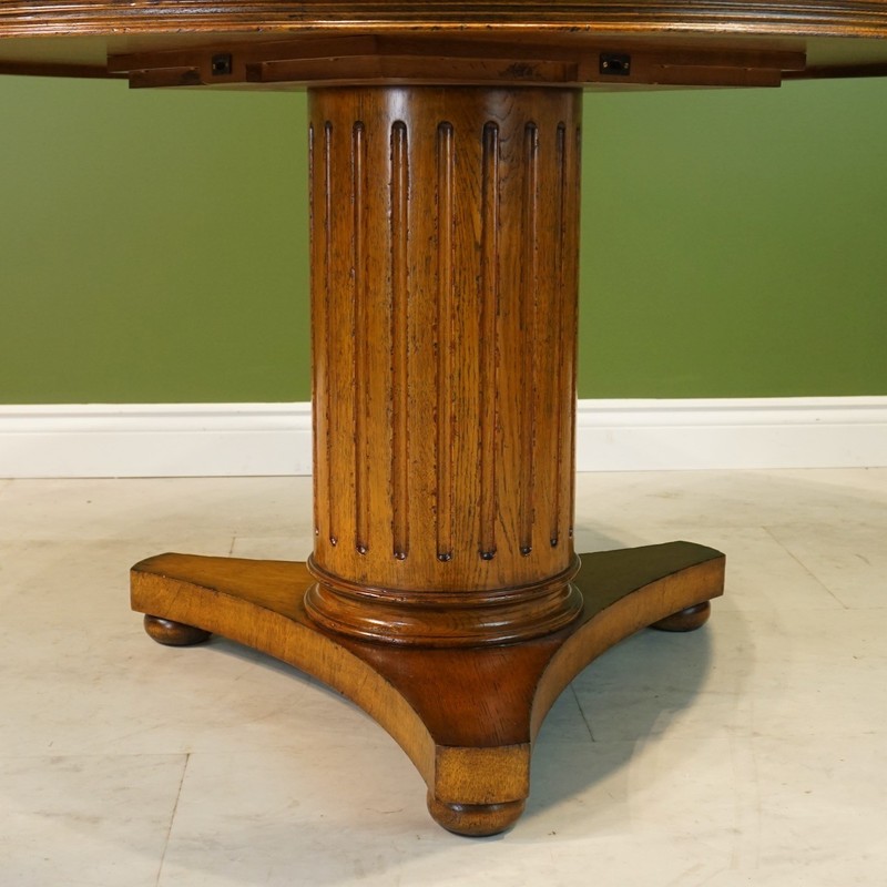 Beautiful 54" Round transitional Oak pedestal dining Kitchen table gallery